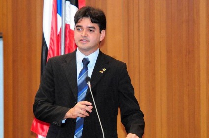 Líder da Oposição, Rubens Jr, denunciou o caso na tribuna da Assembleia Legislativa 