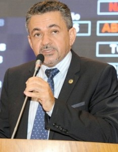 Deputado Antonio Pereira é candidato à reeleição