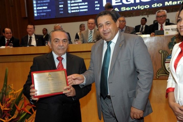 Após cumprir pena pelo crime organizado no Maranhão, Zé Gerardo foi homenageado na mesma Assembleia Legislativa que o cassou em 1999
