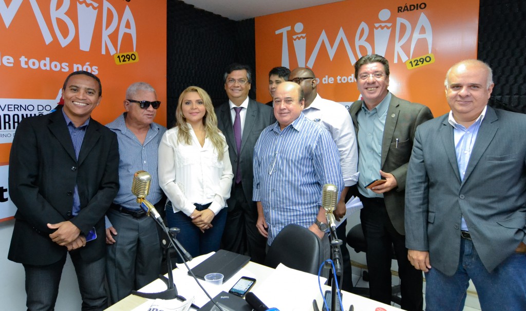 Entrevista foi realizada nos estúdios da rádio Timbira