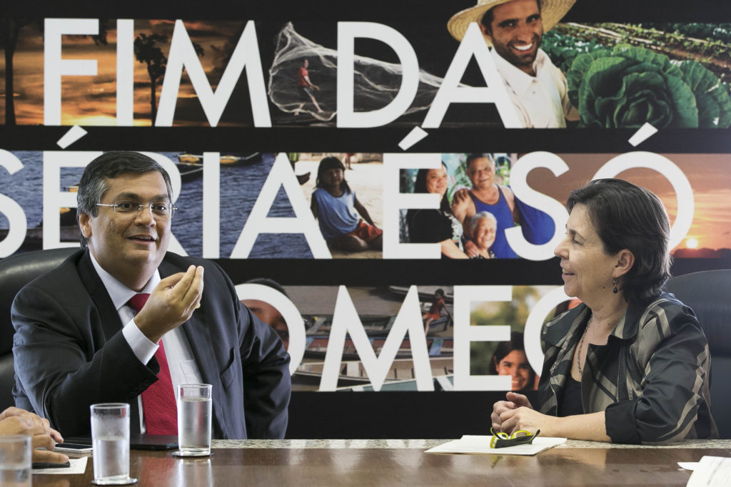 Flávio Dino e Tereza Campello assinam convênios que garantem investimentos para agricultura familiar.