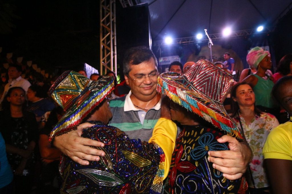 Governador Flávio Dino visitou os arrais no primeiro dia de festa oficial do período junino